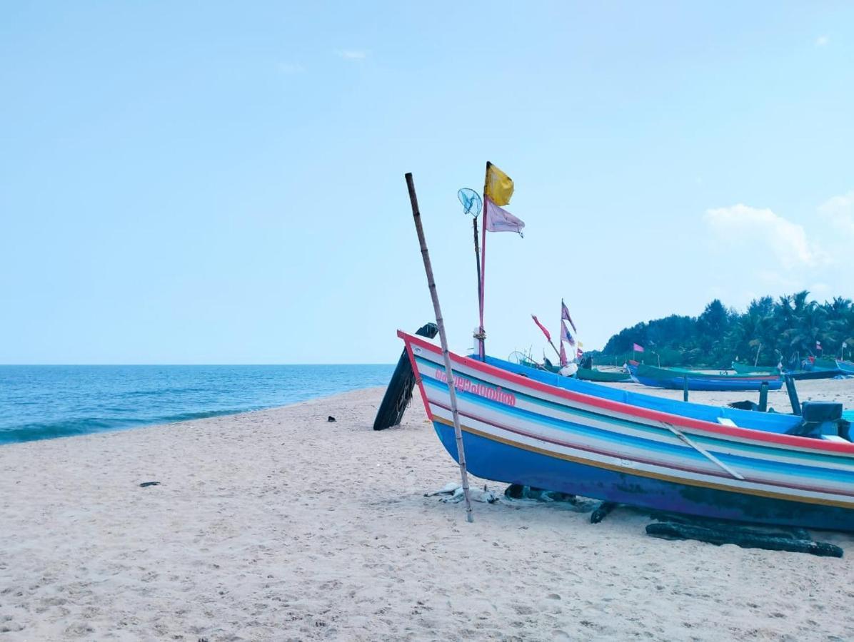 Marari La Rose Beach Homestay Mararikulam Ngoại thất bức ảnh