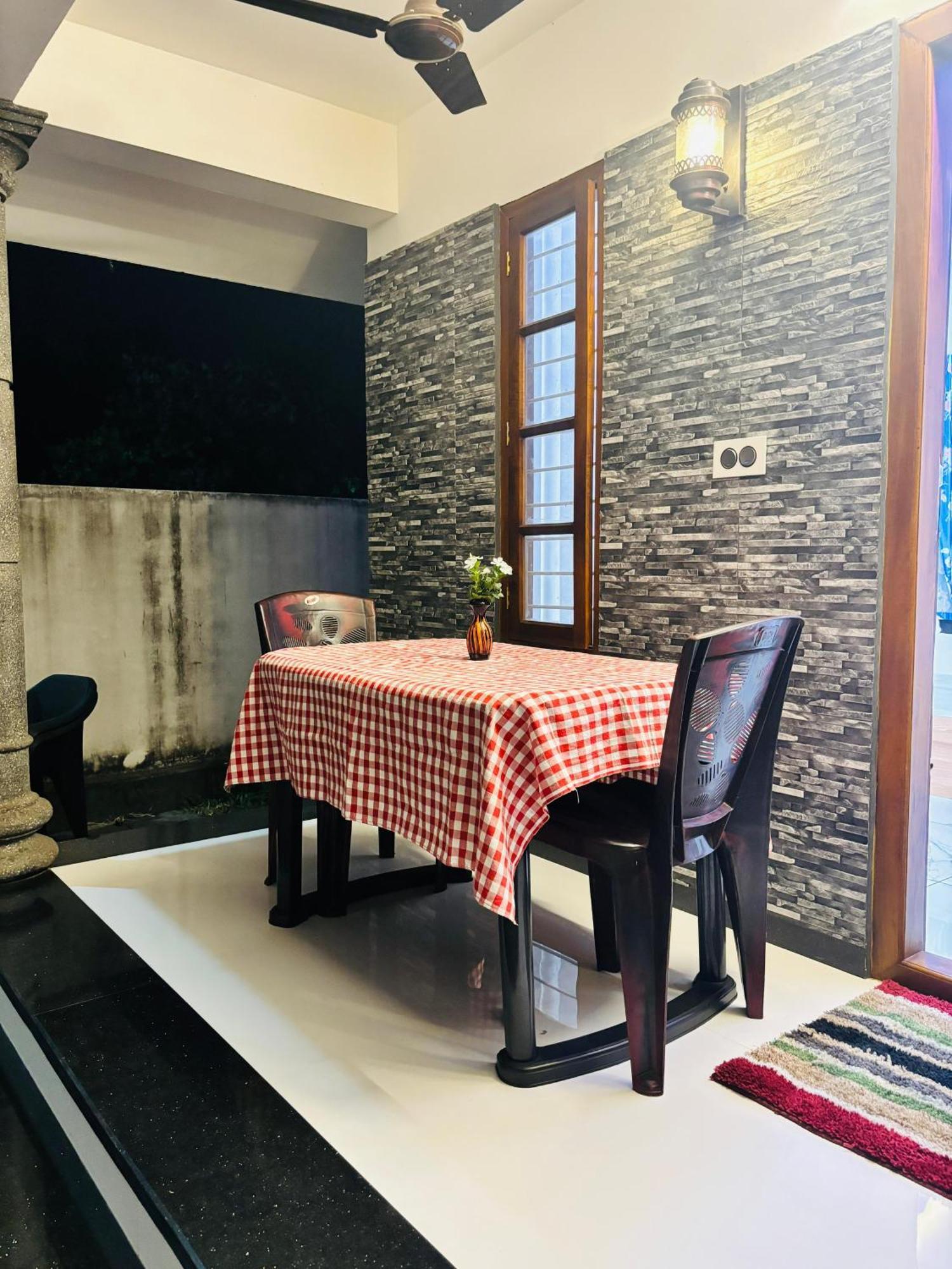 Marari La Rose Beach Homestay Mararikulam Ngoại thất bức ảnh